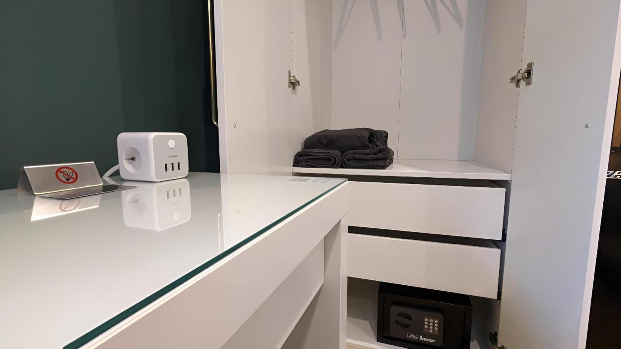 Habitación en casa particular 3 - Zimmervermietung Naehe Flughafen Ber - Gratis Wlan, Parken & Netflix